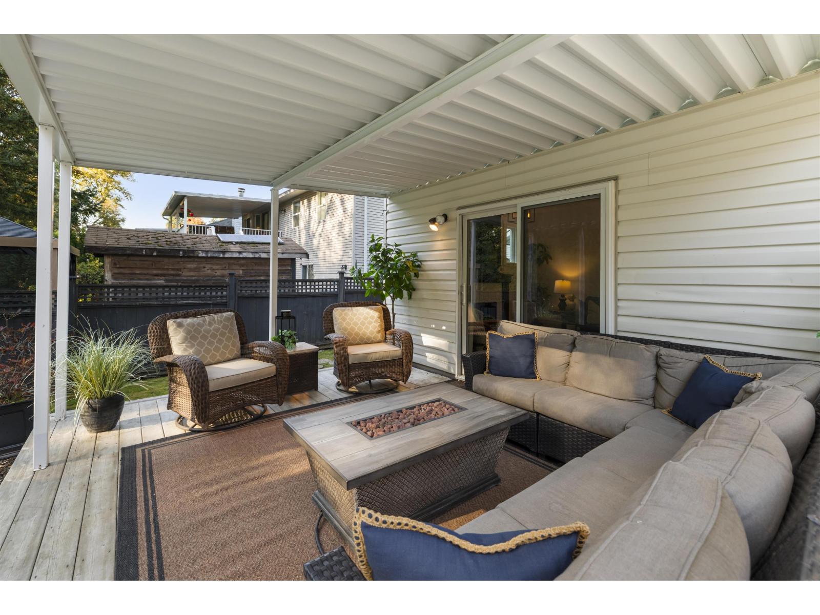 21064 91A AVENUE, Langley - Image 1
