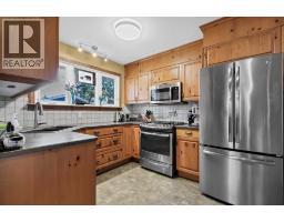 2pc Bathroom - 4708 Nordegg Crescent Nw, Calgary, AB T2K2M5 Photo 10