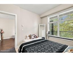 207 20058 Fraser Highway, Langley, BC V3A0E5 Photo 15
