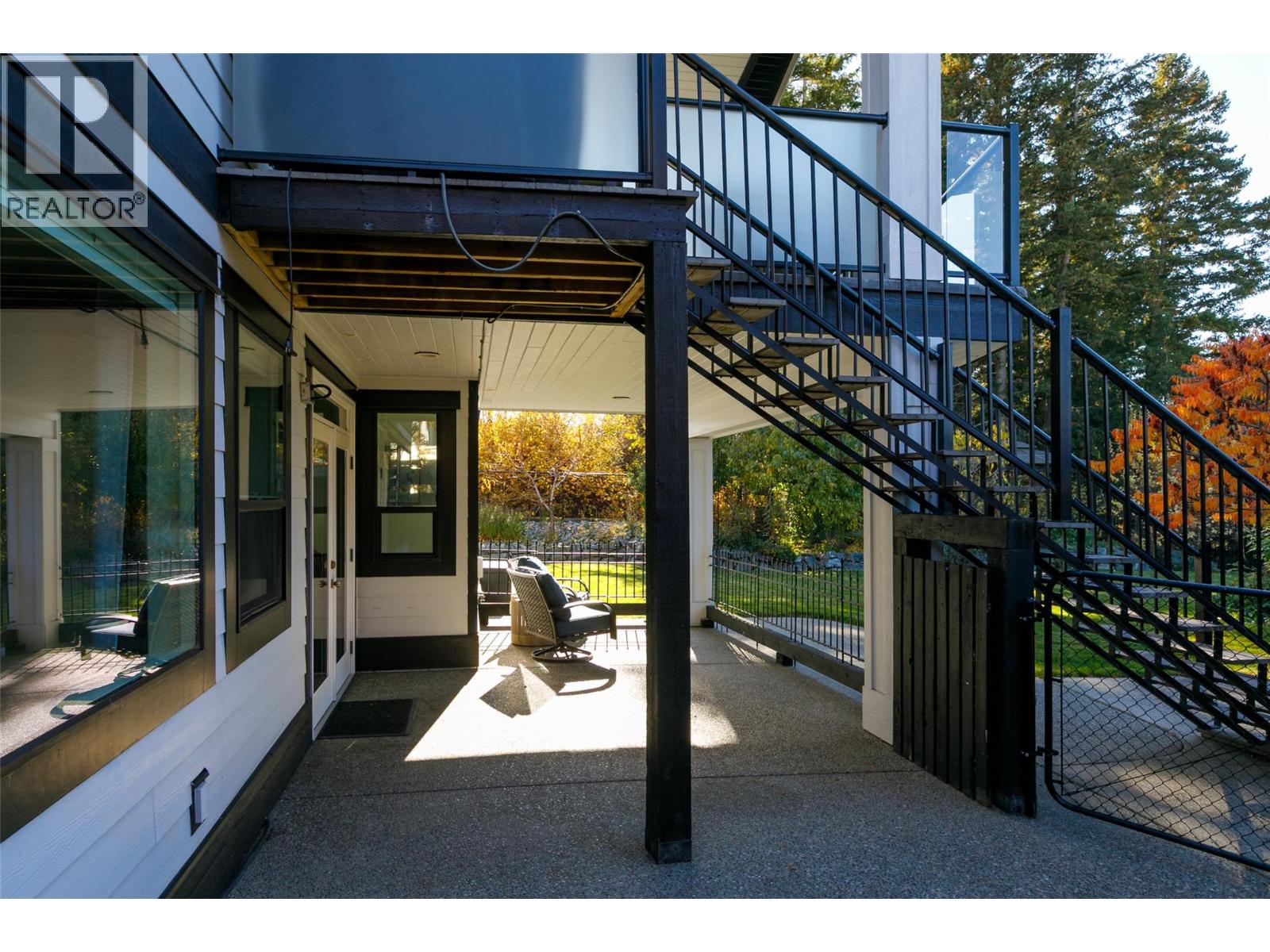 3932 Hornby Terrace, Armstrong - Image 1