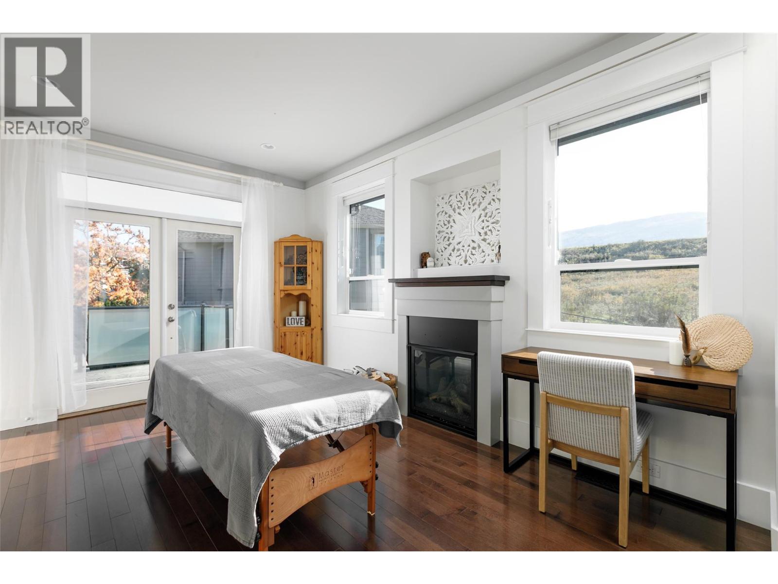 3932 Hornby Terrace, Armstrong - Image 1