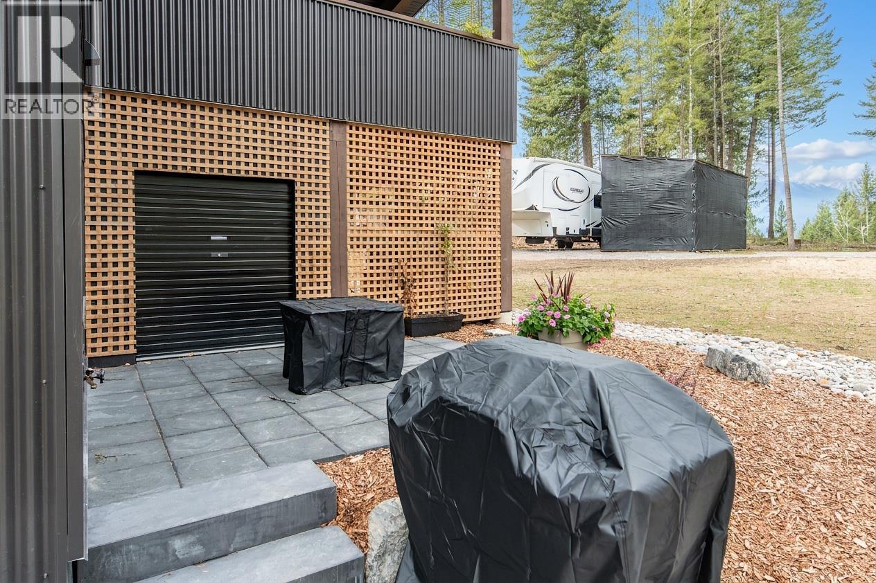 1545 Quartz Crescent - 22