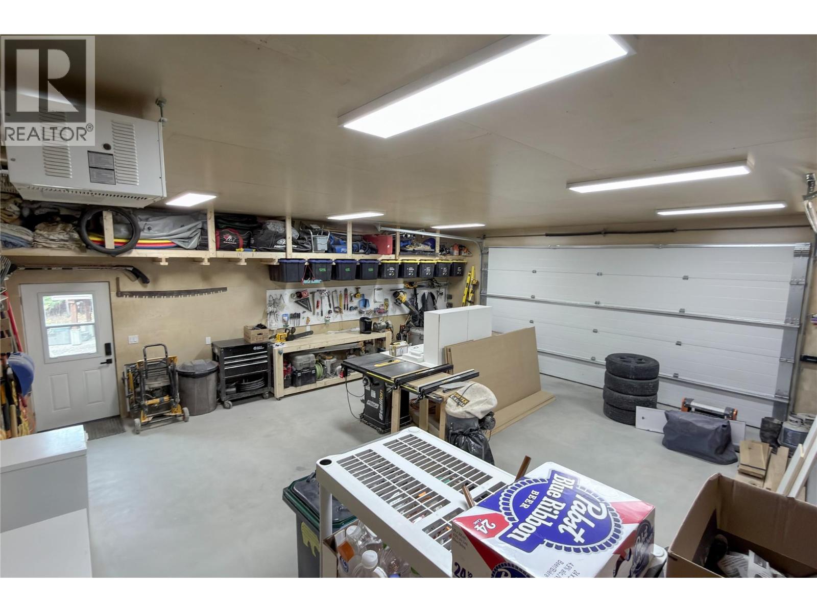 1545 Quartz Crescent - 19