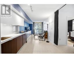 727 - 21 Iceboat Terrace, Toronto, ON M5V4A9 Photo 9