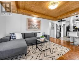 Kitchen - 67 Ellington Drive, Toronto, ON M1R3Y2 Photo 6