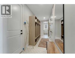 Bedroom - 148 Crestridge Terrace Sw, Calgary, AB T3B6K5 Photo 20