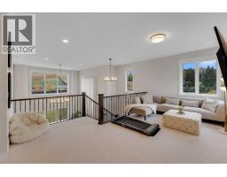 148 Crestridge Terrace Sw, Calgary, AB T3B6K5 Photo 24
