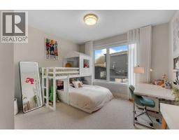 148 Crestridge Terrace Sw, Calgary, AB T3B6K5 Photo 38