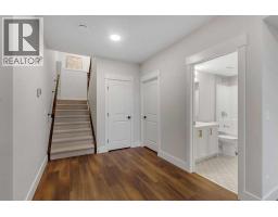 148 Crestridge Terrace Sw, Calgary, AB T3B6K5 Photo 39