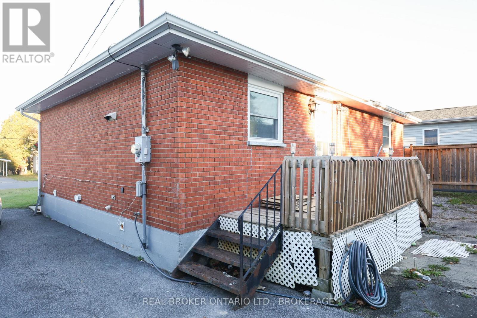 406 DOMINION STREET S, North Glengarry — photo 5