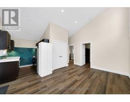 71b Newton Street, Barrie, ON L4M2T2 Photo 6