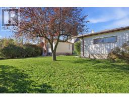 109 Glen Long Avenue, Toronto, ON M6B2M4 Photo 30