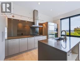 212 220 Salter Street, New Westminster, BC V3M0H4 Photo 10