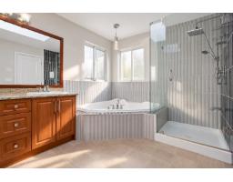 15159 93 Avenue, Surrey, BC V3R7A7 Photo 17