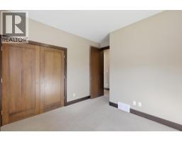 1960 Kechika Street, Kamloops, BC V2E2T5 Photo 20