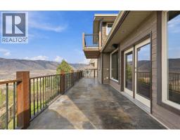 1960 Kechika Street, Kamloops, BC V2E2T5 Photo 26