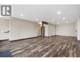 1960 Kechika Street, Kamloops, BC V2E2T5 Photo 44