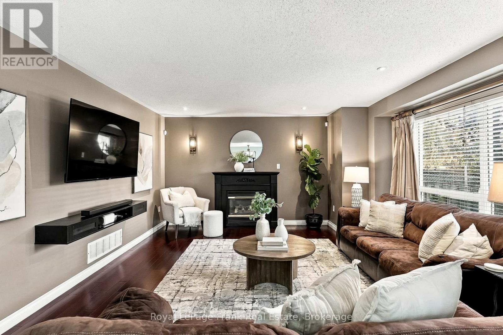 92 Warwick Avenue, Ajax, ON photo 20