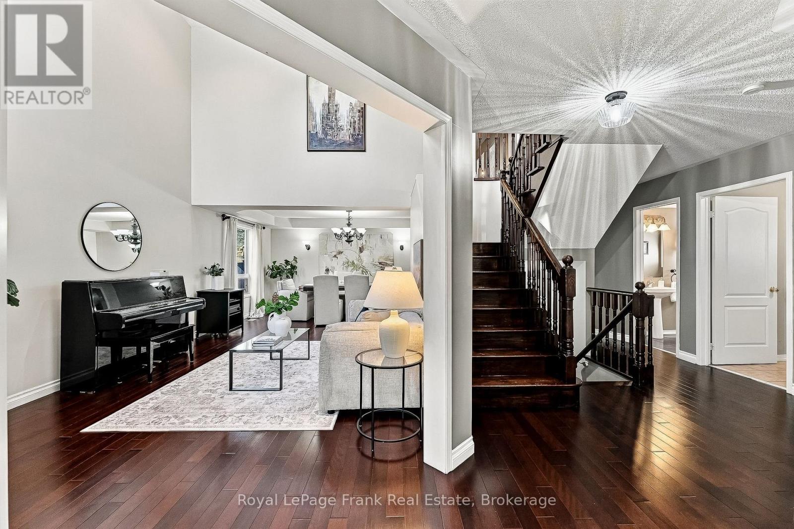 92 Warwick Avenue, Ajax, ON photo 9