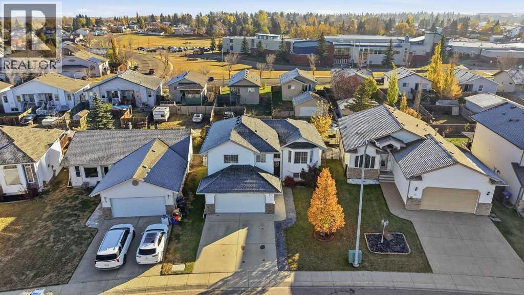 17 Fulmar, Sylvan Lake — photo 3