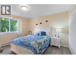 Living room - 3735 Cottleview Dr, Nanaimo, BC V9T4C4 Photo 10