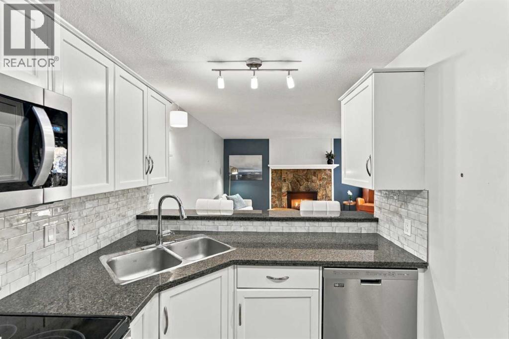 126, 33 Glamis Green SW, Calgary — photo 20