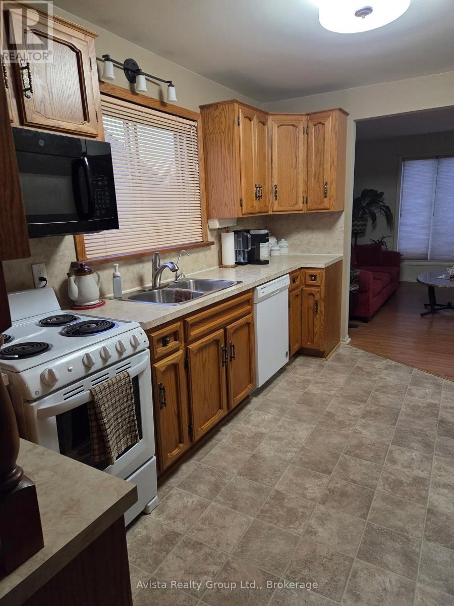 426 CHRISTINA STREET E, Thunder Bay (Westfort) — photo 6