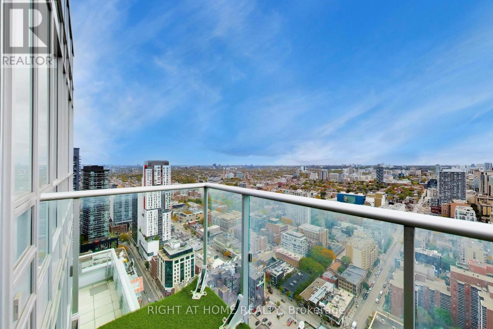 PH102- 30 Nelson Street, Toronto, ON photo 22
