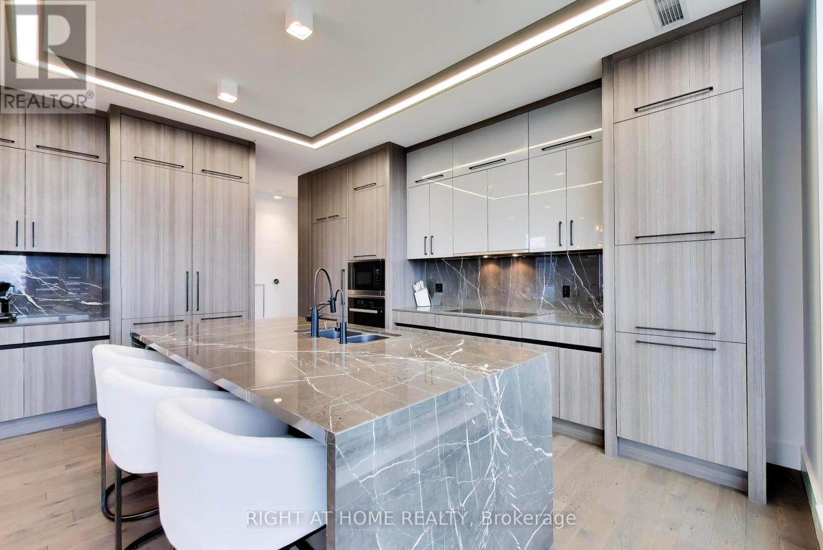 PH102- 30 Nelson Street, Toronto, ON photo 7