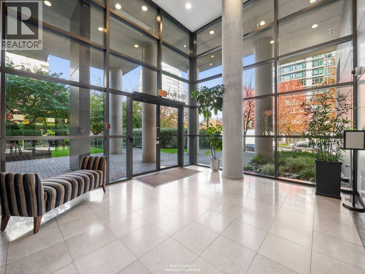 1807 1723 ALBERNI STREET, Vancouver - Image 1