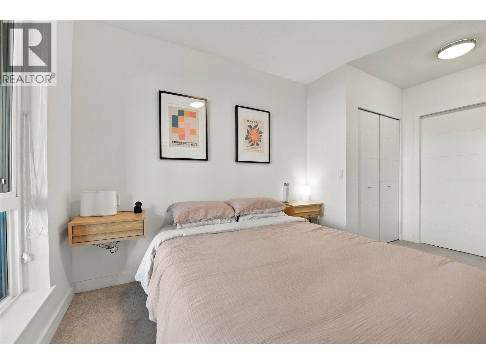 311 108 E 8TH STREET, North Vancouver - Image 1