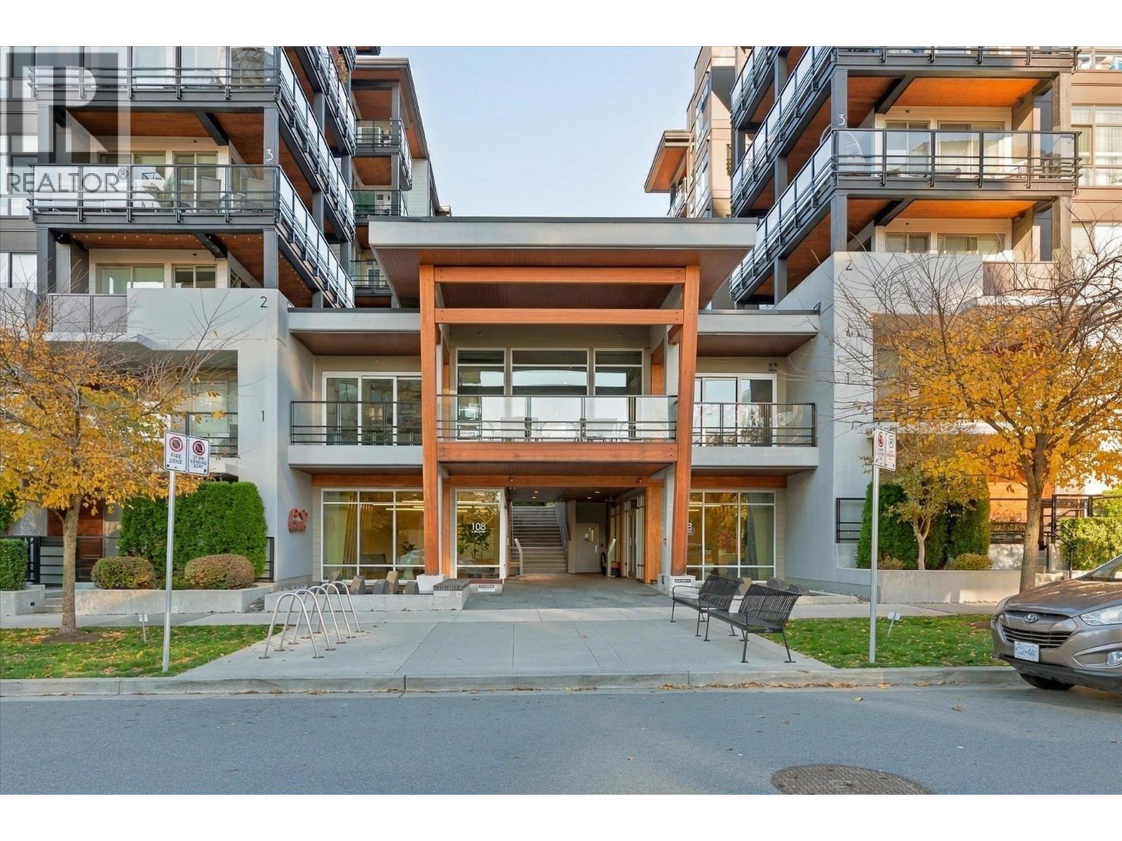 311 108 E 8TH STREET, North Vancouver - Image 1