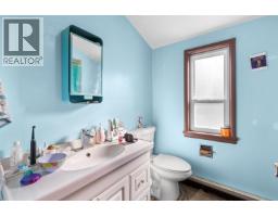 1970 Sperling Avenue, Burnaby, BC V5B4K5 Photo 13