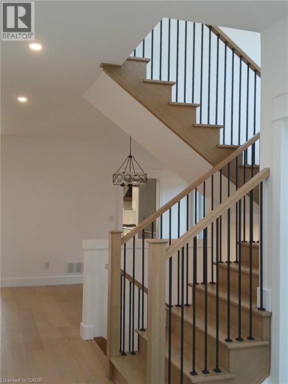 143 MARGARET Avenue, Stoney Creek — photo 11