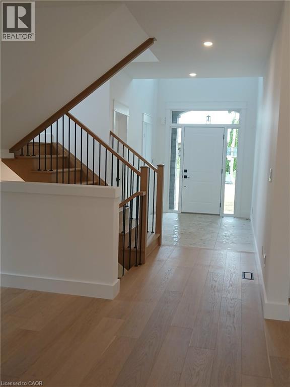 143 MARGARET Avenue, Stoney Creek — photo 6