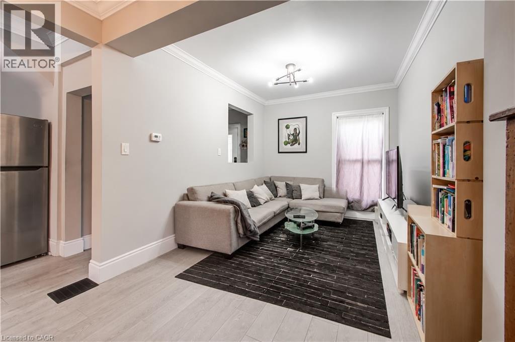 218 CATHARINE Street N, Hamilton — photo 12
