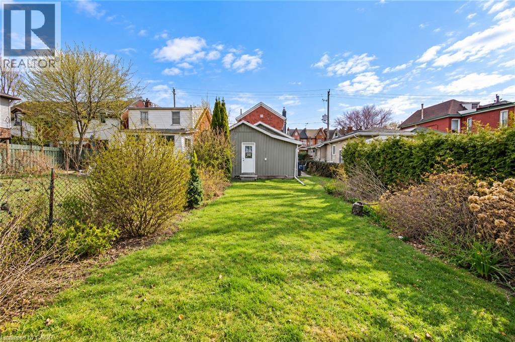 218 CATHARINE Street N, Hamilton — photo 3