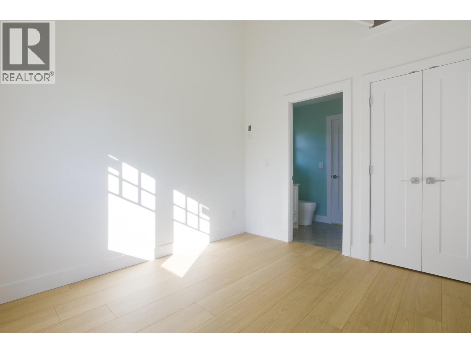Photo of 441 FADER STREET 15