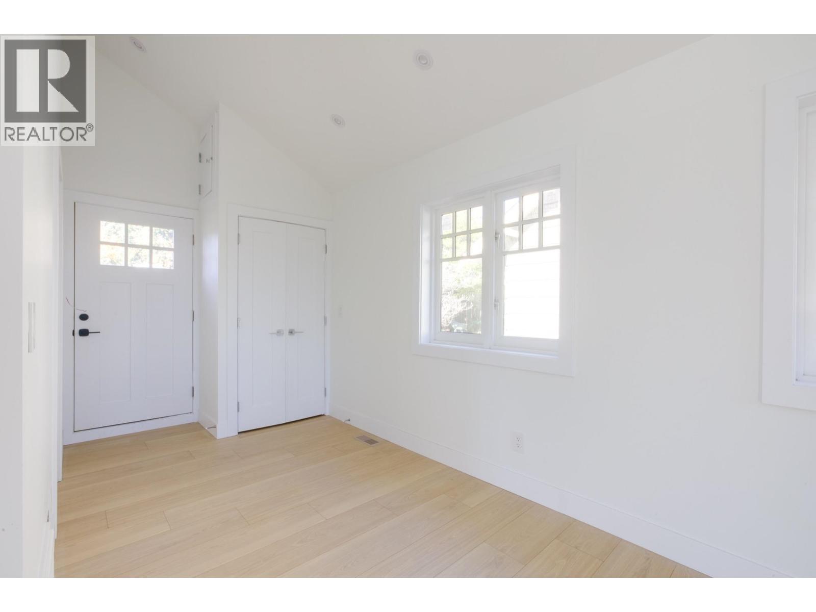 Photo of 441 FADER STREET 12