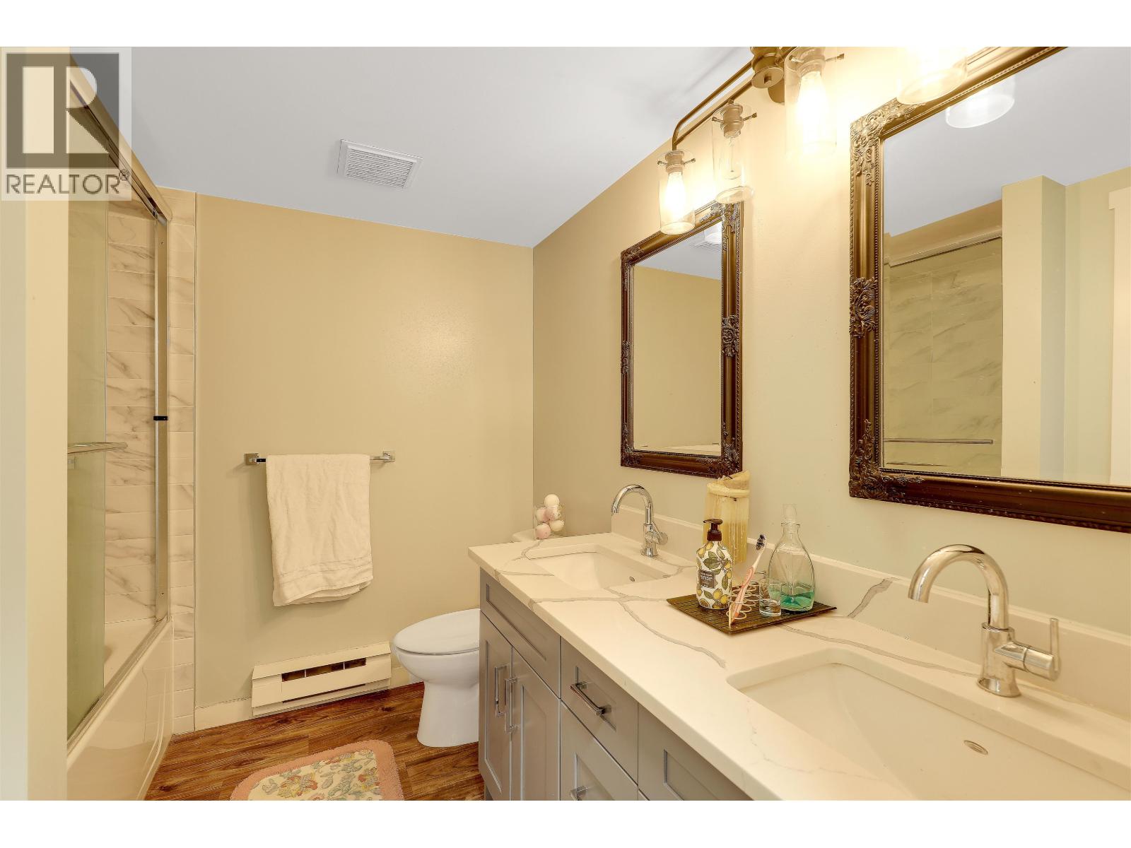 104 420 CARNARVON STREET, New Westminster - Image 1