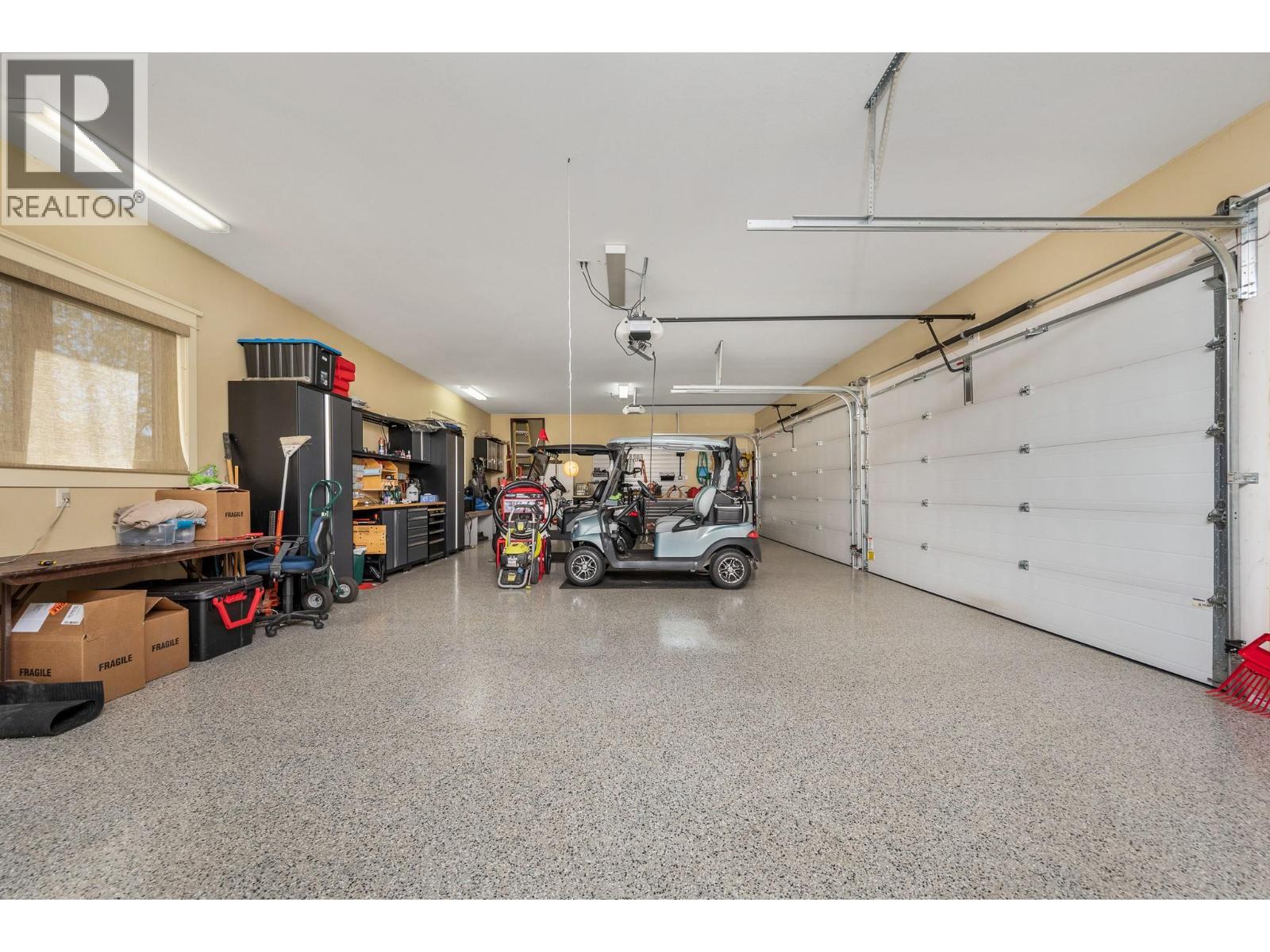 532 Falcon Point Way, Vernon