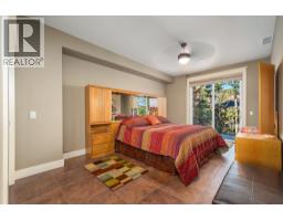 532 Falcon Point Way, Vernon, BC V1H1Y4 Photo 41