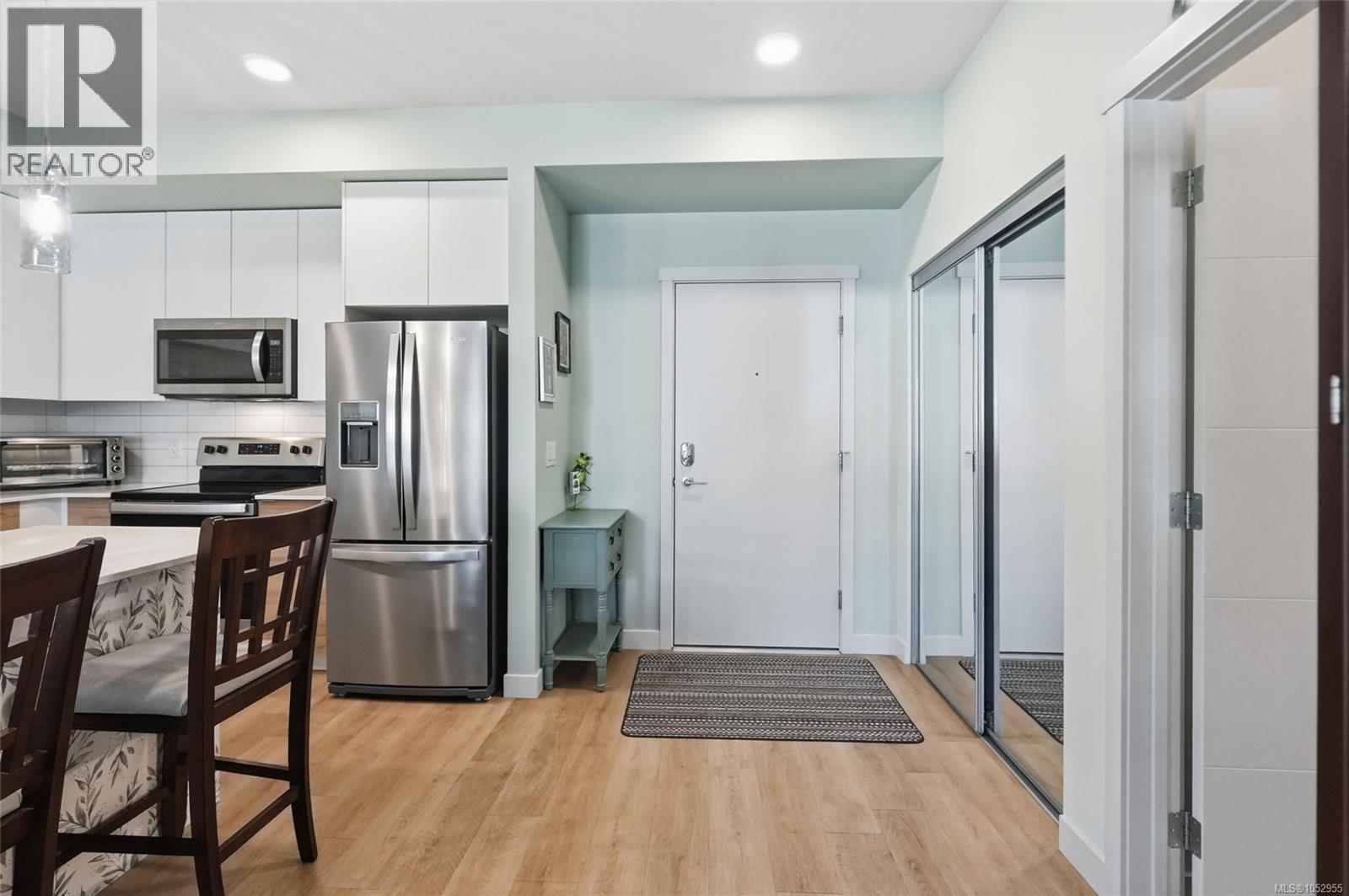 420 4830 Cedar Ridge Pl, Nanaimo - Image 1