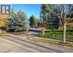 532 Falcon Point Way, Vernon, BC V1H1Y4 Photo 72
