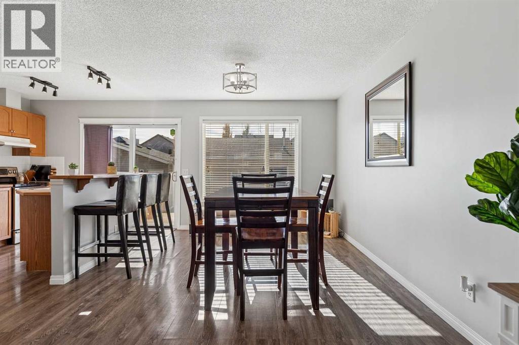 140 Prestwick Villas SE photo 7