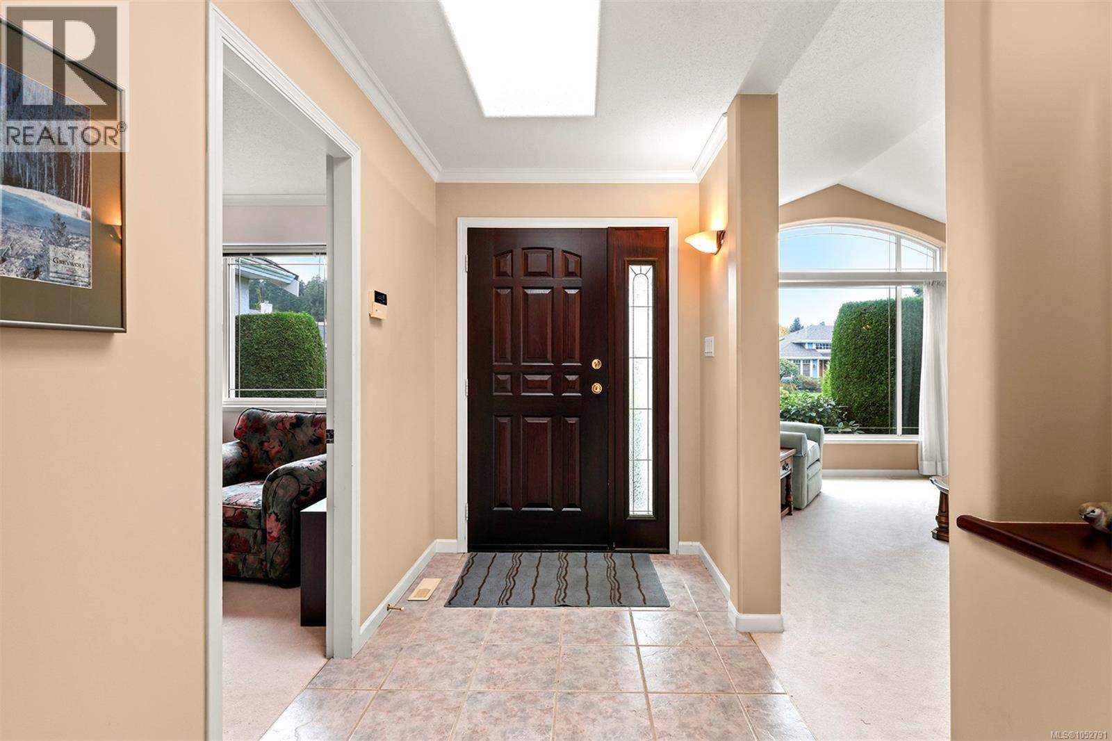 495 Troon Close, Qualicum Beach - Image 1