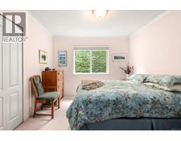 495 Troon Close, Qualicum Beach, BC V9K1C9 Photo 24