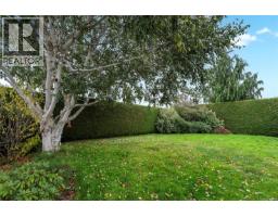 495 Troon Close, Qualicum Beach, BC V9K1C9 Photo 32