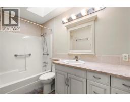 765 Nicolls Dr, French Creek, BC V9P1X4 Photo 30