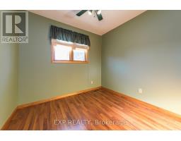 Bathroom - 5126 Meadowland Drive W, Edwardsburgh/cardinal, ON K0E1E0 Photo 12